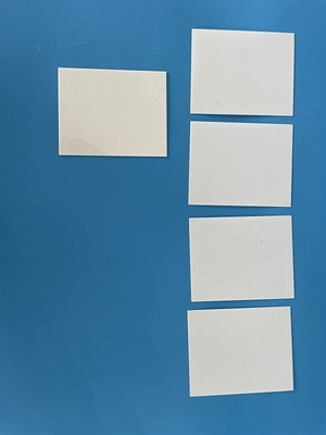 Grand substrat Al2o3 en céramique de la pureté 99,7% pour des paquets Chip Resistors de LED