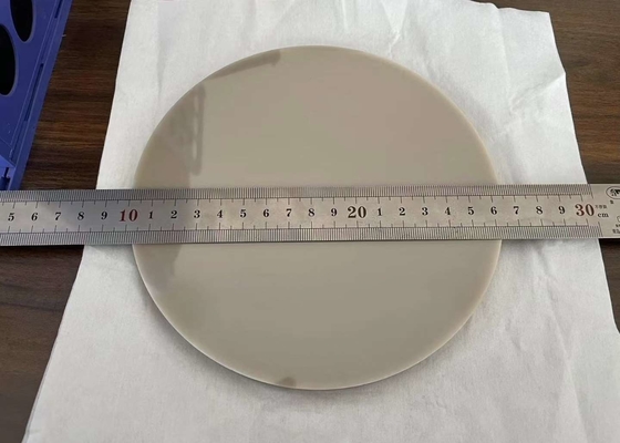 Pièces de Gray Aluminium Nitride Ceramic Structure avec la résistance à la flexion ≥330MPa