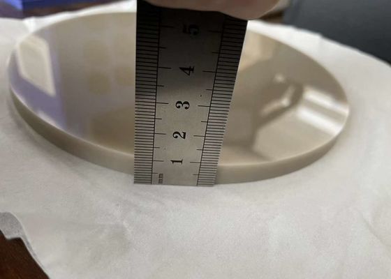 Résistance à la compression 1000-1500 MPa céramique au nitrure d'aluminium avec dureté HV1500 pour film épais