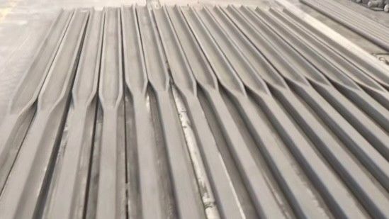 Canoë en céramique au carbure de silicium à haute résistance et dureté