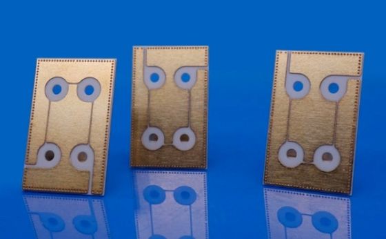 Céramique métallisée à haute densité de différentes tailles Matériau Alumine / ZTA / Si3N4