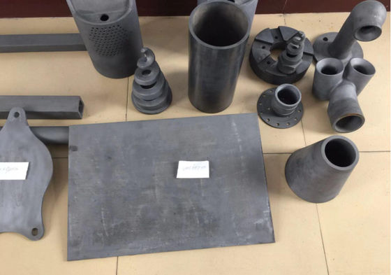 Le réfractaire formé spécial de creuset de céramique de carbure de silicium couvre de tuiles des pièces