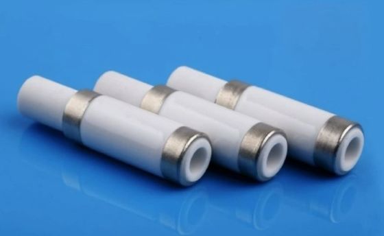 Services de métallisation de céramiques de type métallique pour des liens de haute performance