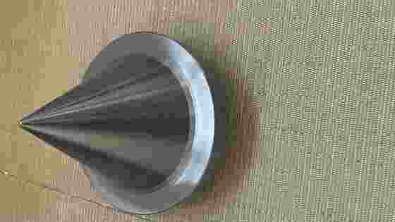 Céramiques de nitrure de silicium avec des caractéristiques de choc thermique élevé, de haute résistance à la corrosion, non mouillantes avec les métaux non ferreux et matériau idéal pour l'industrie métallurgique et de soudage