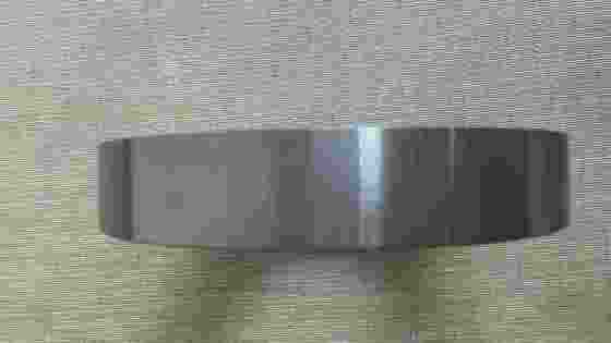 Surface polie élevée Ra0.1 Si3N4 céramique avec une grande précision dimensionnelle ne pas adhérer au métal et aucune réaction chimique