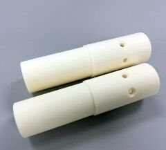 Résistance d'isolement 1012 Ohm Centimètre Céramique d'oxyde d'aluminium offrant des capacités de radiofréquence et une isolation électrique